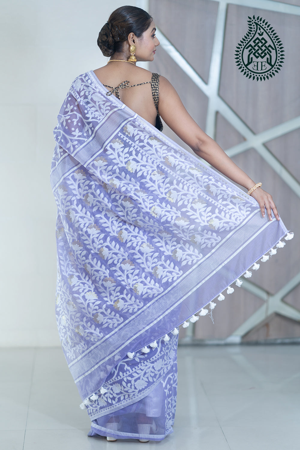 Jamdani Jacquard Cotton Saree - Challenge Norms