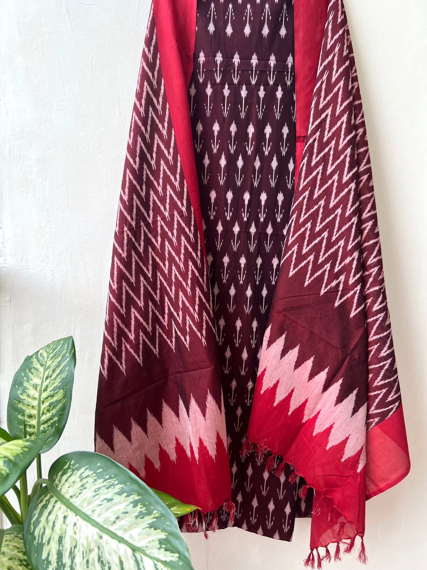 Woven Ikkat 3-Pcs Suit Set- Life Lines
