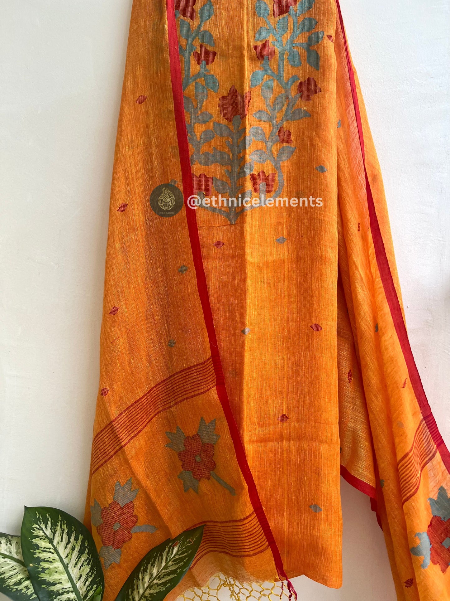 Hand Woven Linen Jamdani Suit Set- Orangish Yellow