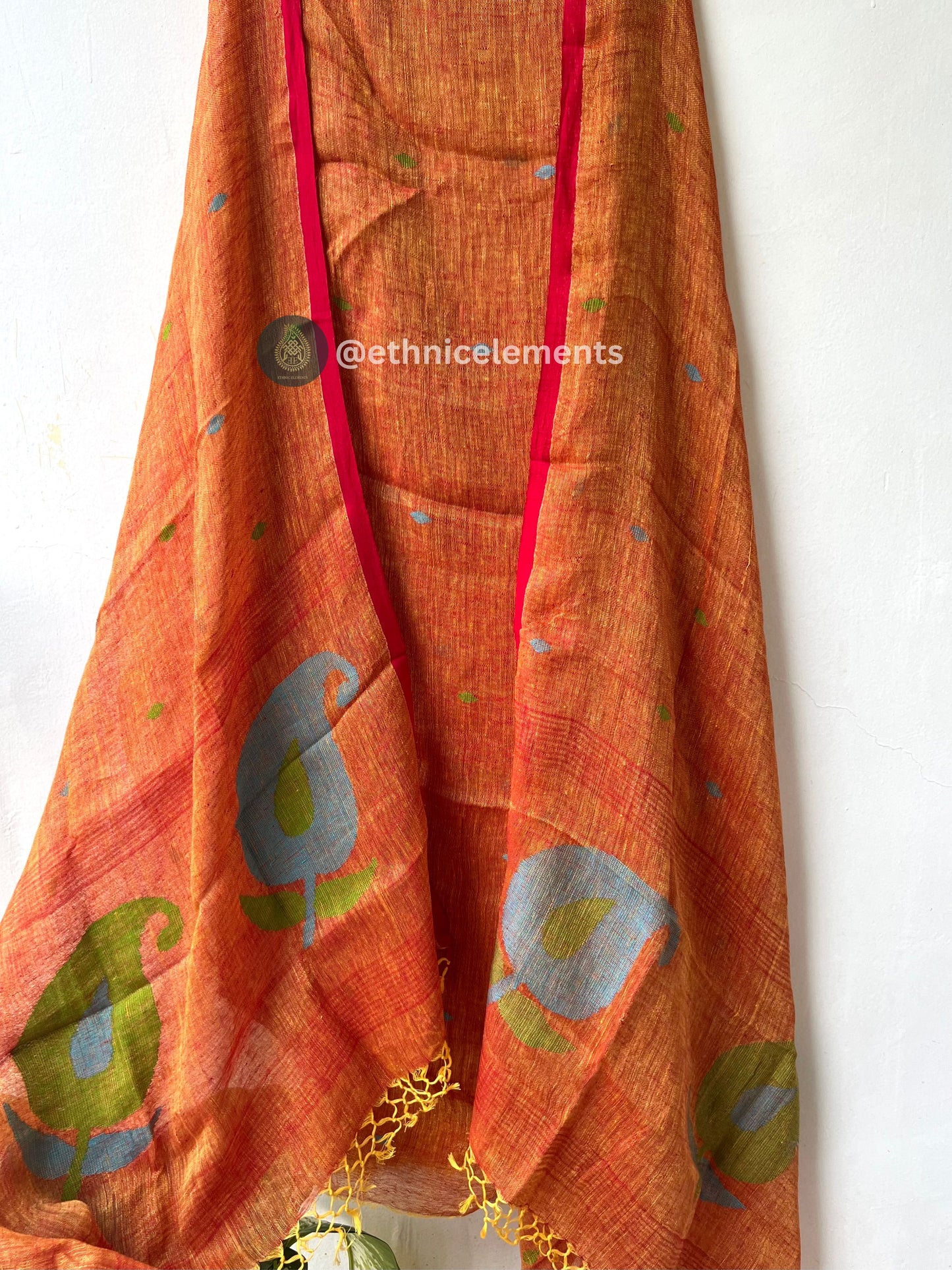 Hand Woven Linen Jamdani Suit Set- Tangy Orange
