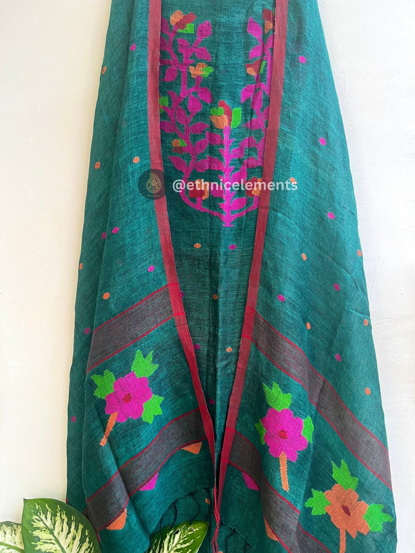 Hand Woven Linen Jamdani Suit Set- Teal