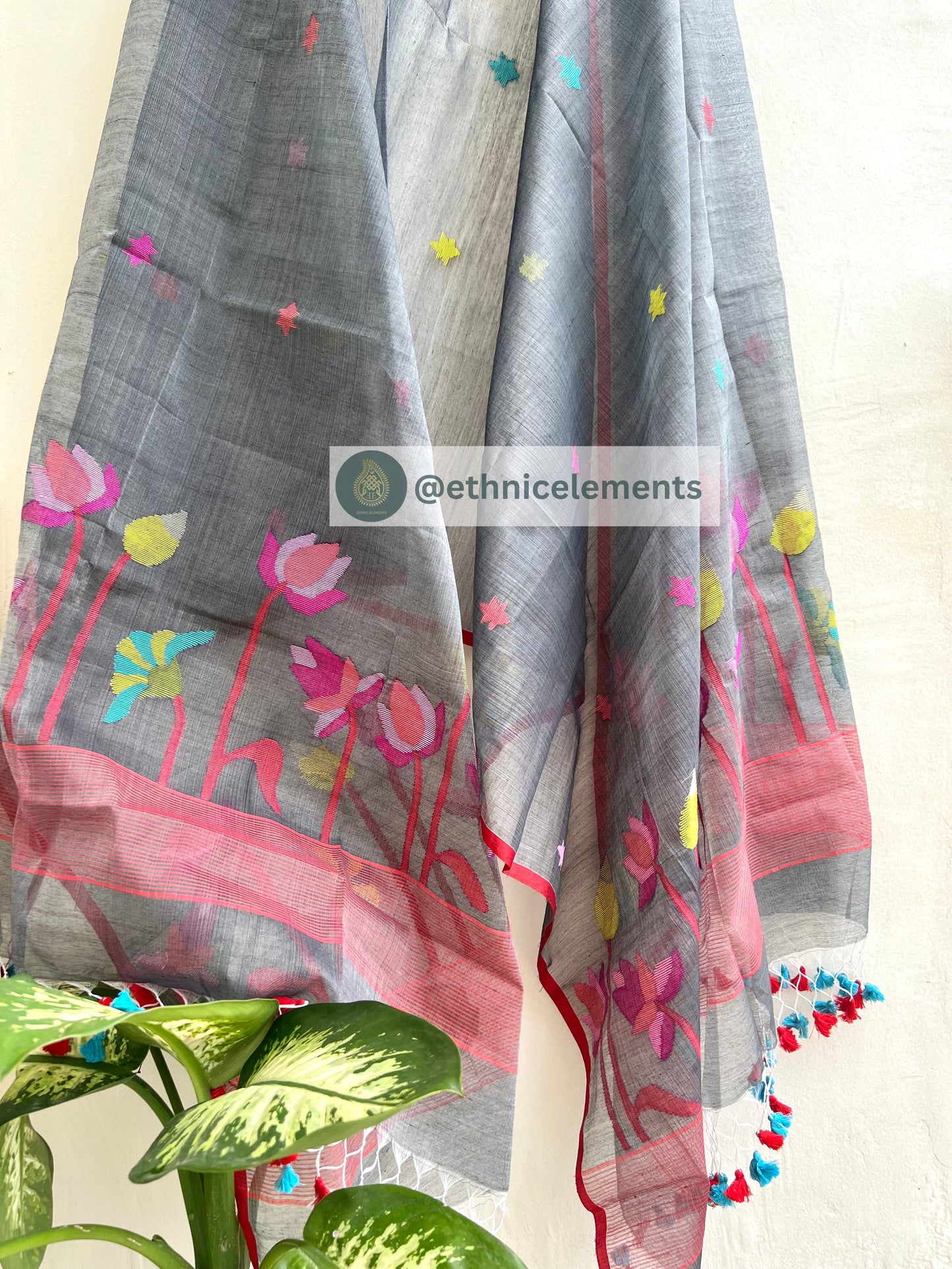 Muslin Jamdani Suit Set- Pichwai Themed- Over The Moon