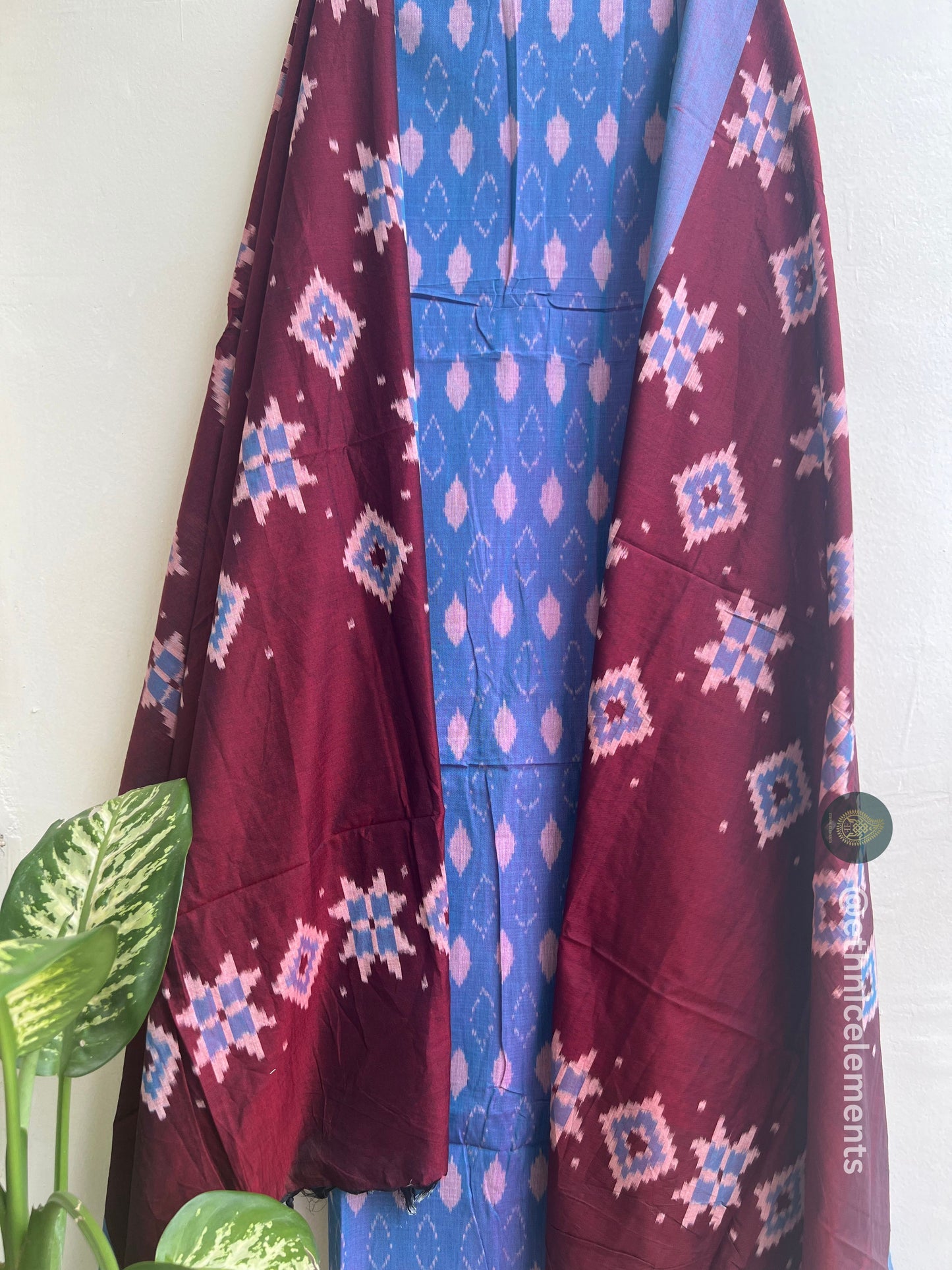 Woven Ikkat 3-Pcs Suit Set- Angel Harp