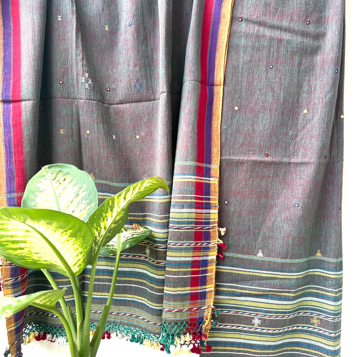 Handloom Bhujodi Kala Cotton Suit- Through The Window