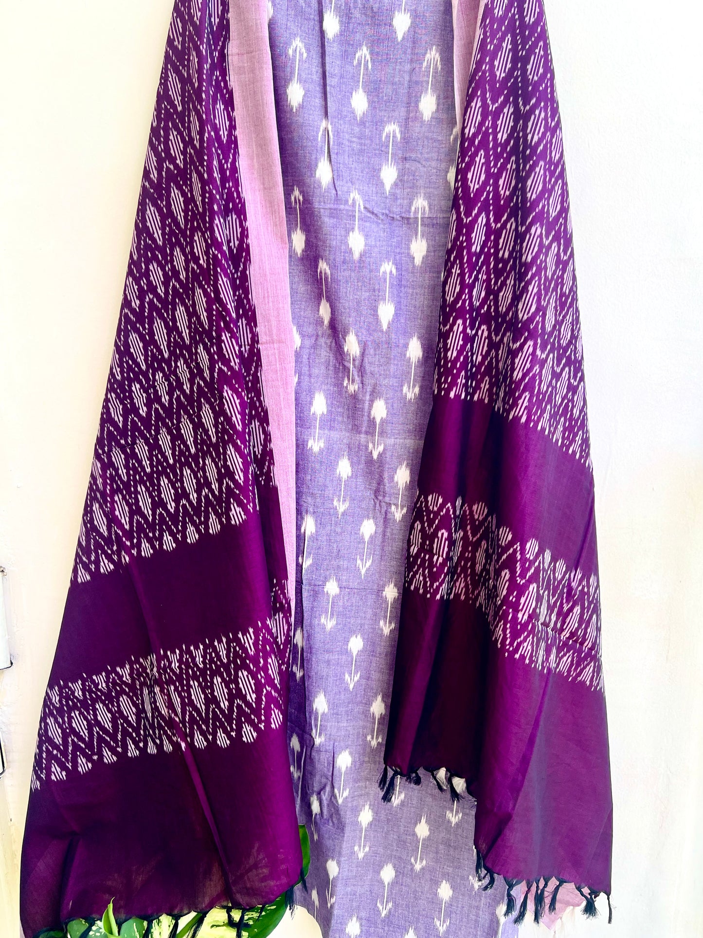 Woven Ikkat 3-Pcs Suit Set- Crushed Spices