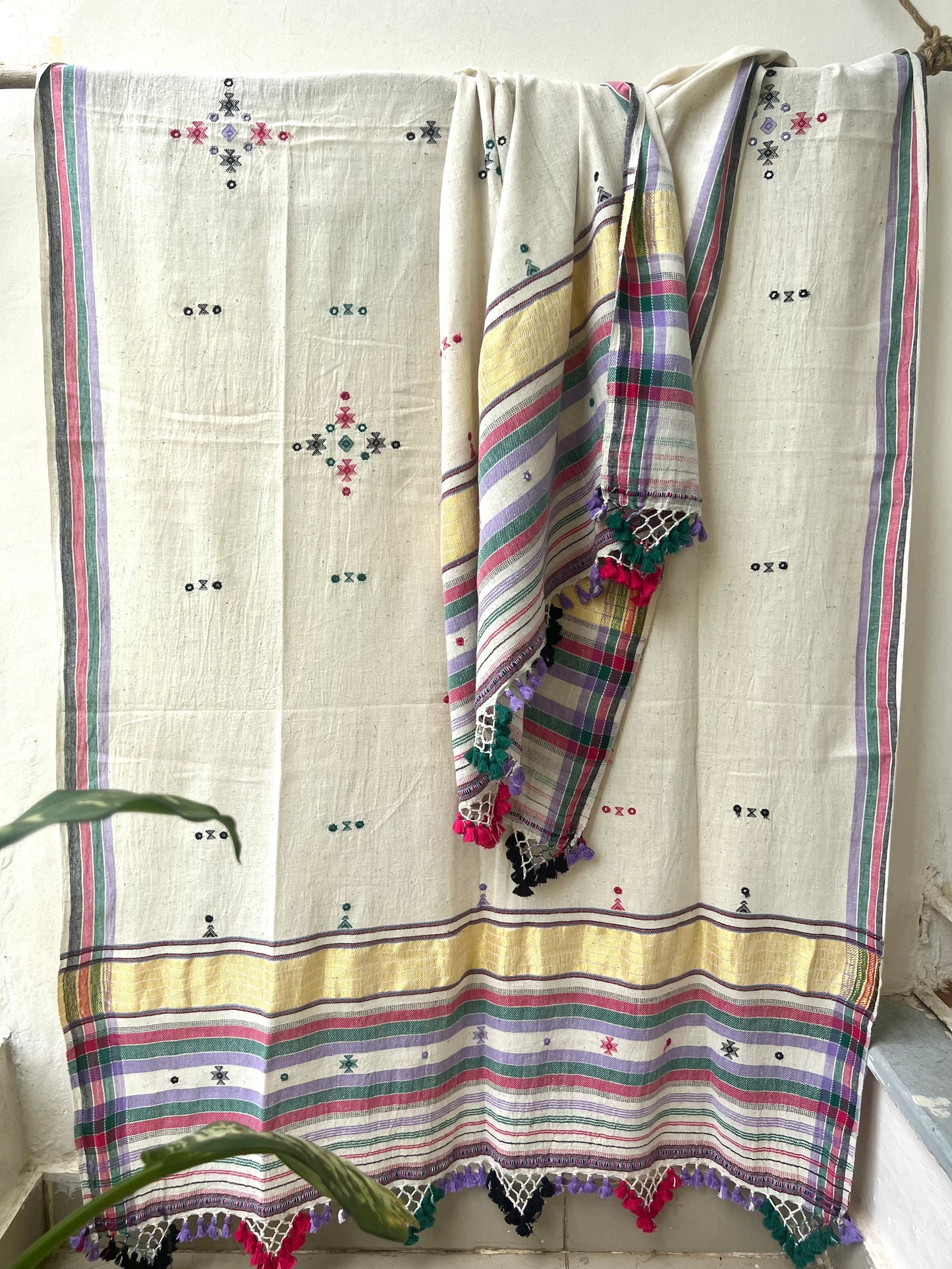 Handloom Bhujodi Kala Cotton Suit- Creamy Vibes