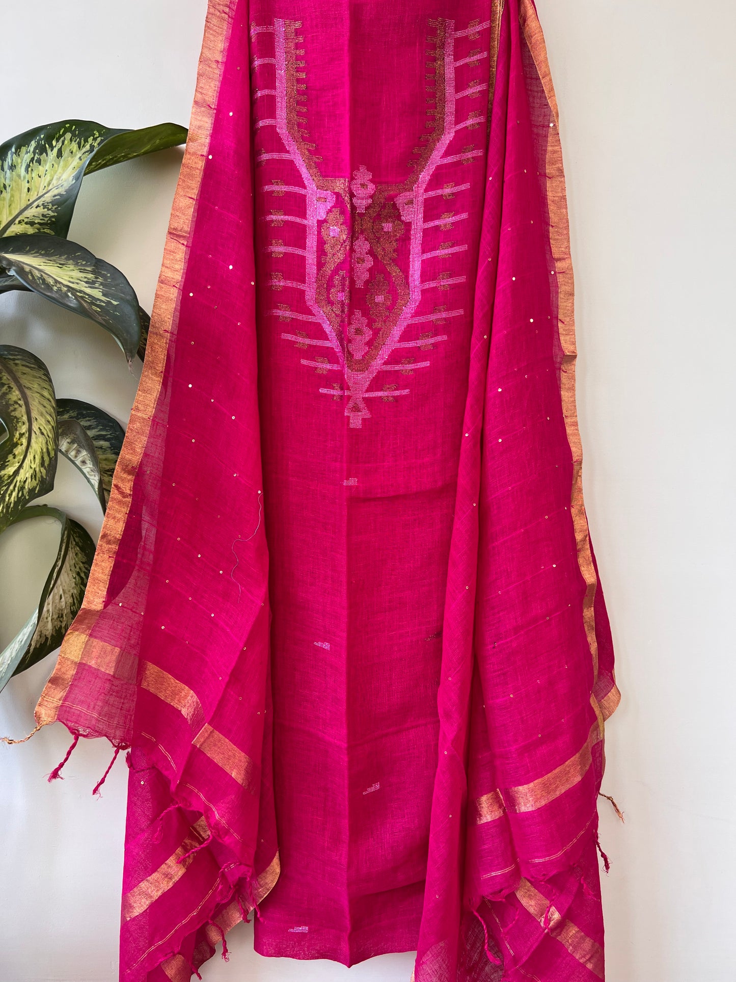 Linen Jamdani Suit Rani