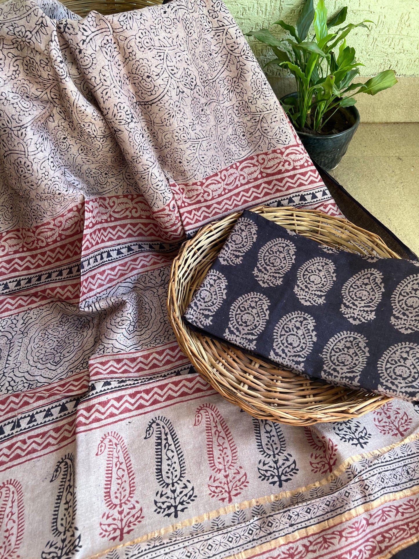 Bagh Print Munga Tussar Suit-Mango Flower With Patterns