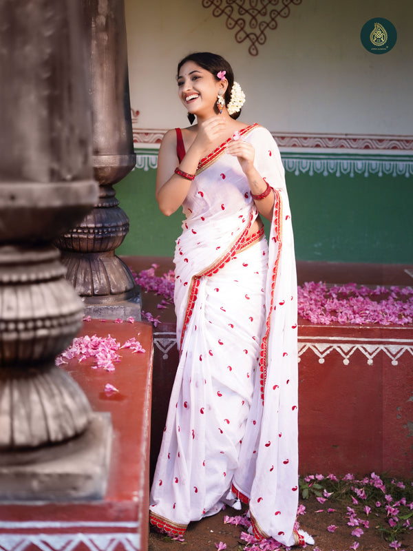 Bengal Pujo Embroidered Off White Red Saree