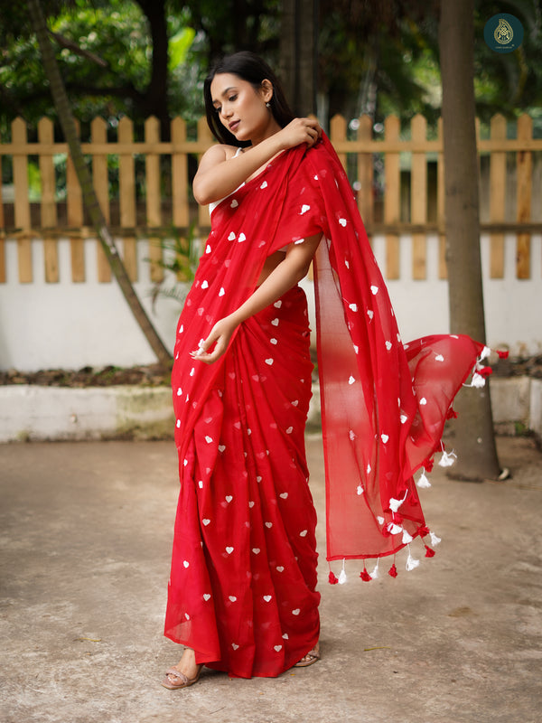 Mul Cotton Heart Embroidered Saree - Red