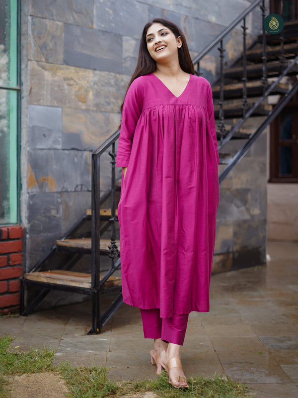 Magenta Pink Silk Kurta & Bottom Suit ( 2 Piece Set )