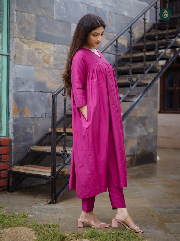 Magenta Pink Silk Kurta & Bottom Suit ( 2 Piece Set )