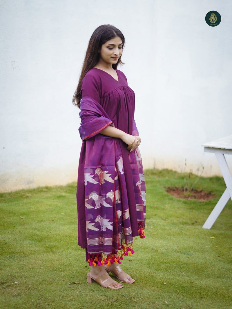 Mauve Silk Kurta & Bottom Suit ( 3 Piece Set )