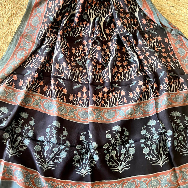 Vanaspati Ajrakh Modal Silk Suit Set - Print5