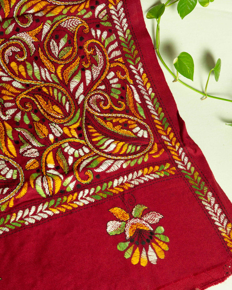 Woolen Handcrafted Kantha Shawl - Pastel Red