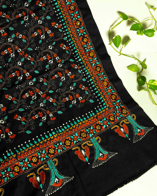 Woolen Handcrafted Kantha Shawl - Pastel Black