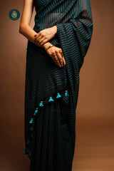 Woven Mul Cotton Saree - Golden Days