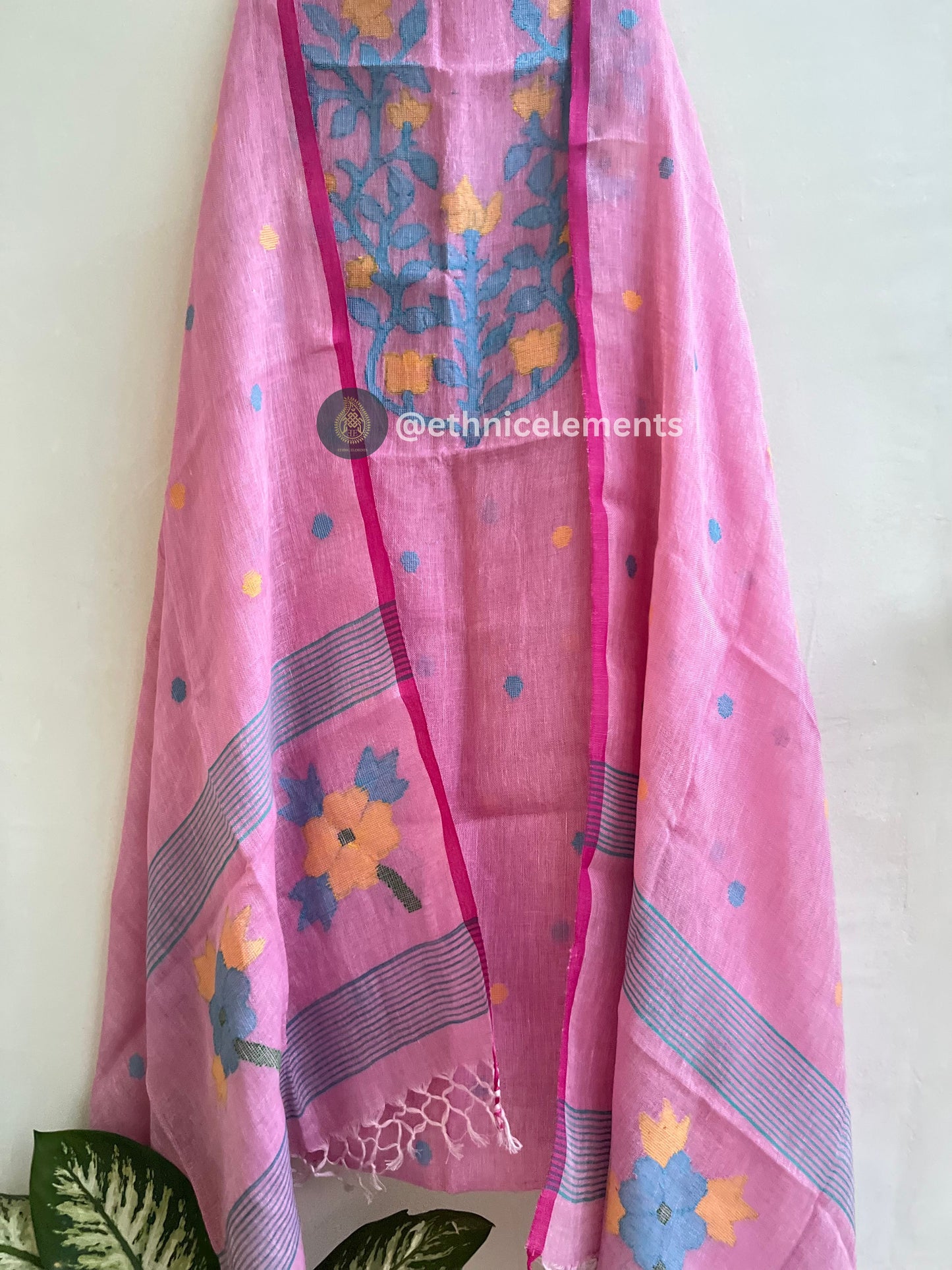 Hand Woven Linen Jamdani Suit Set- Baby Pink