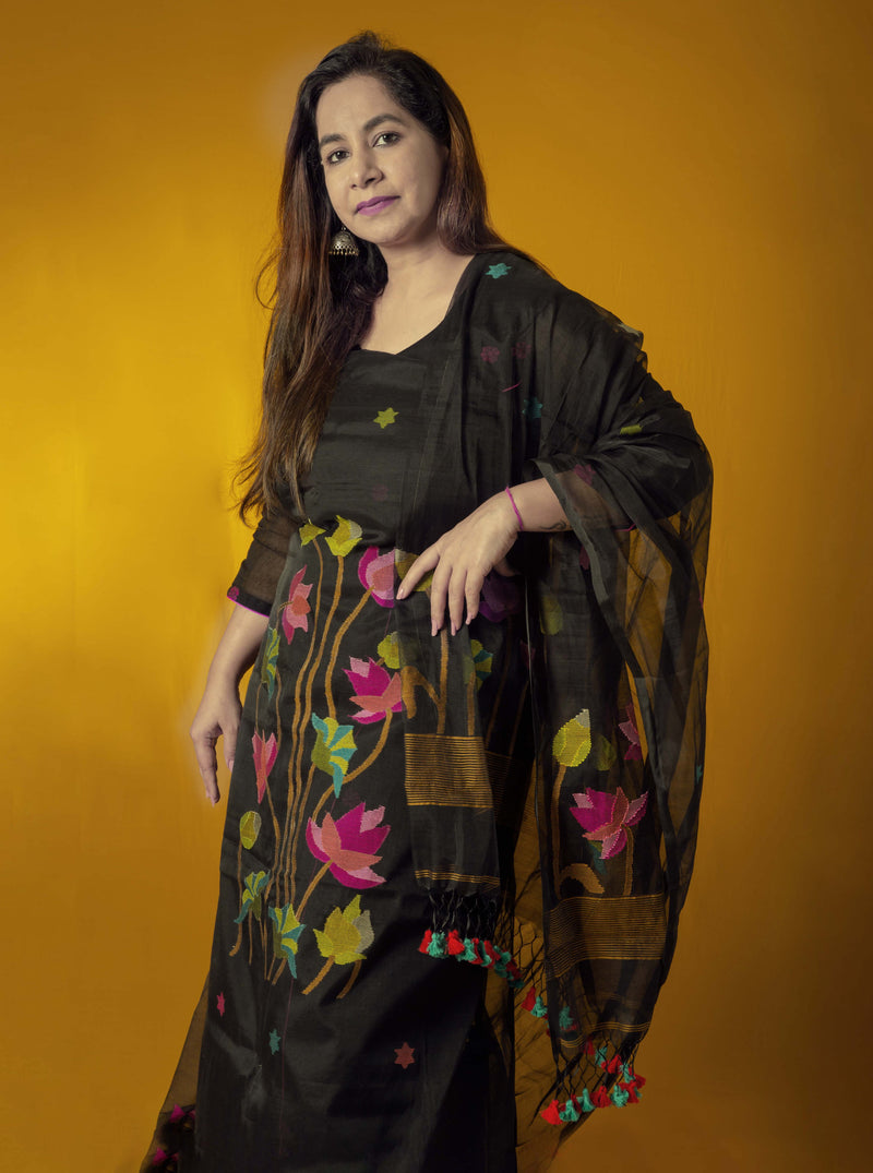 Muslin Jamdani Suit Set- Pichwai Themed- Pure Bliss