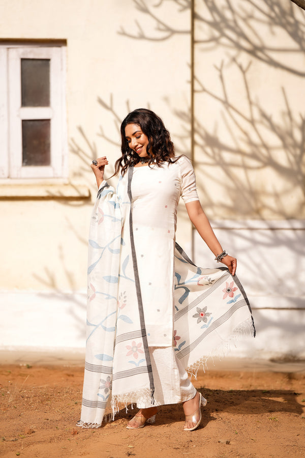 GiftPiper Benarasi Jamdani Brocade Suit in Silk-Cotton-Pink 1 : Amazon.in:  Fashion