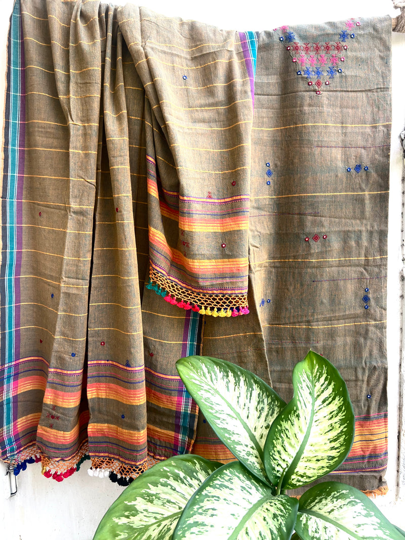 Handloom Bhujodi Kala Cotton Suit- Fame Temptations