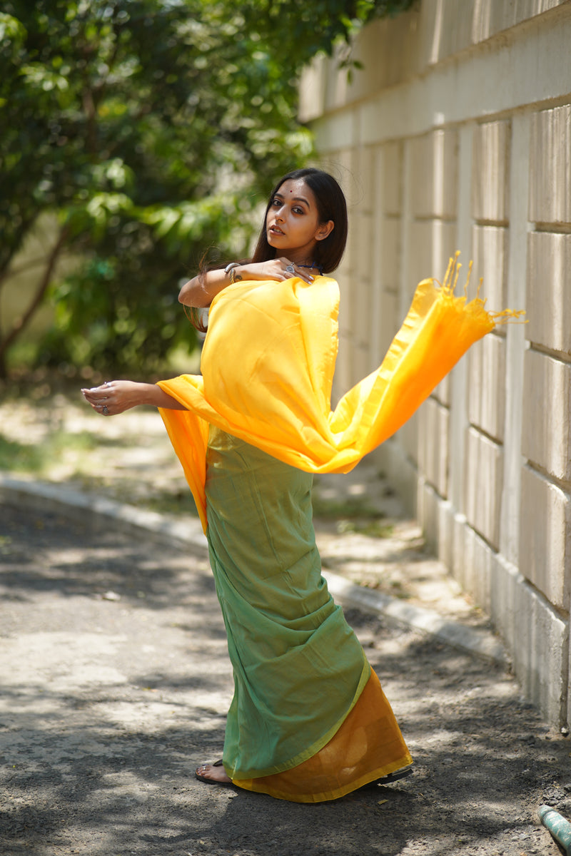 Khadi Mul Cotton Saree - Love Struck