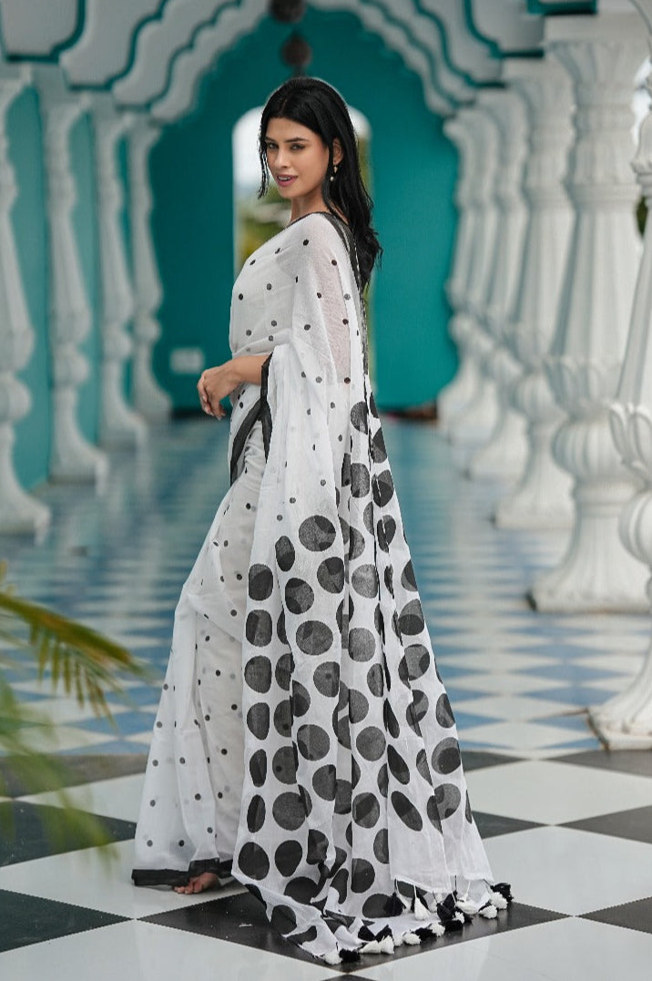 Mul cotton saree with Polka dots - Mono Mood Black